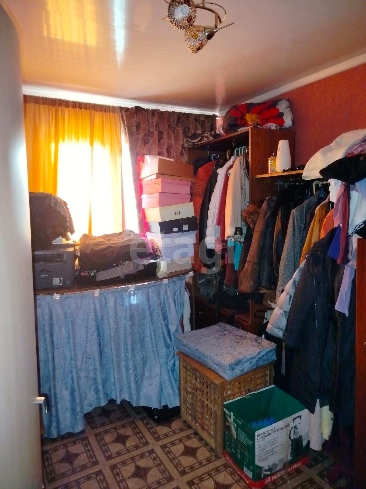 Продажа 3-комнатной квартиры, Южно-Сахалинск, Сахалинская область,  Южно-Сахалинск