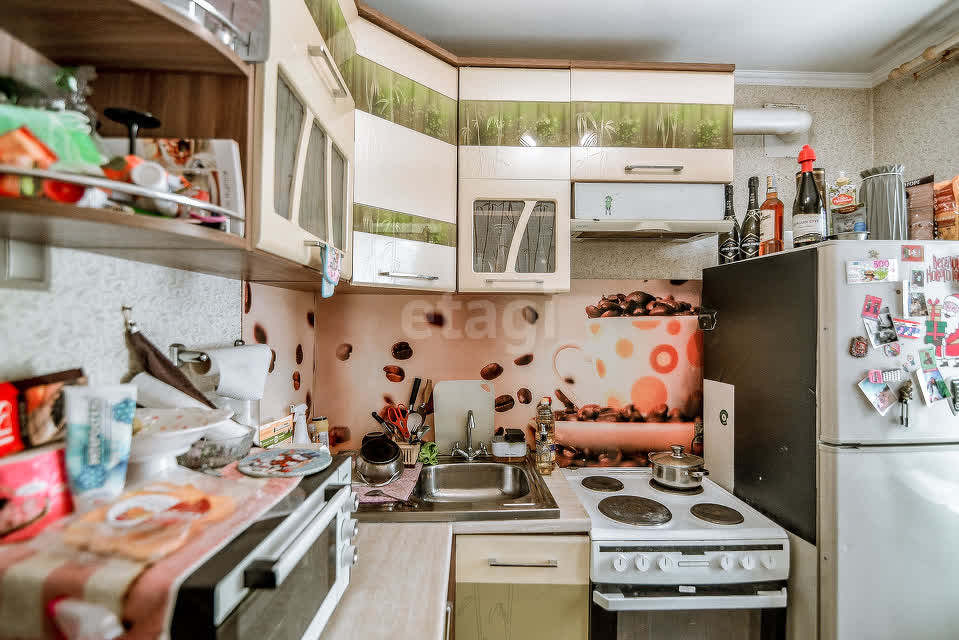 Продажа 2-комнатной квартиры, Южно-Сахалинск, Сахалинская область,  Южно-Сахалинск