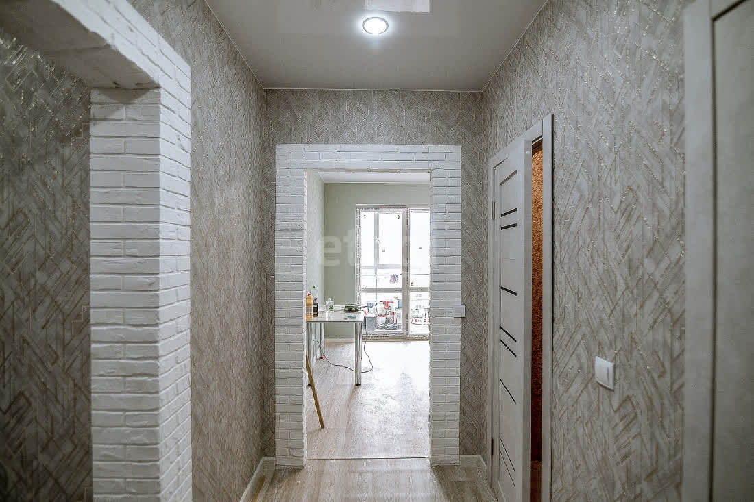 Продажа 2-комнатной квартиры, Южно-Сахалинск, Сахалинская область,  Южно-Сахалинск