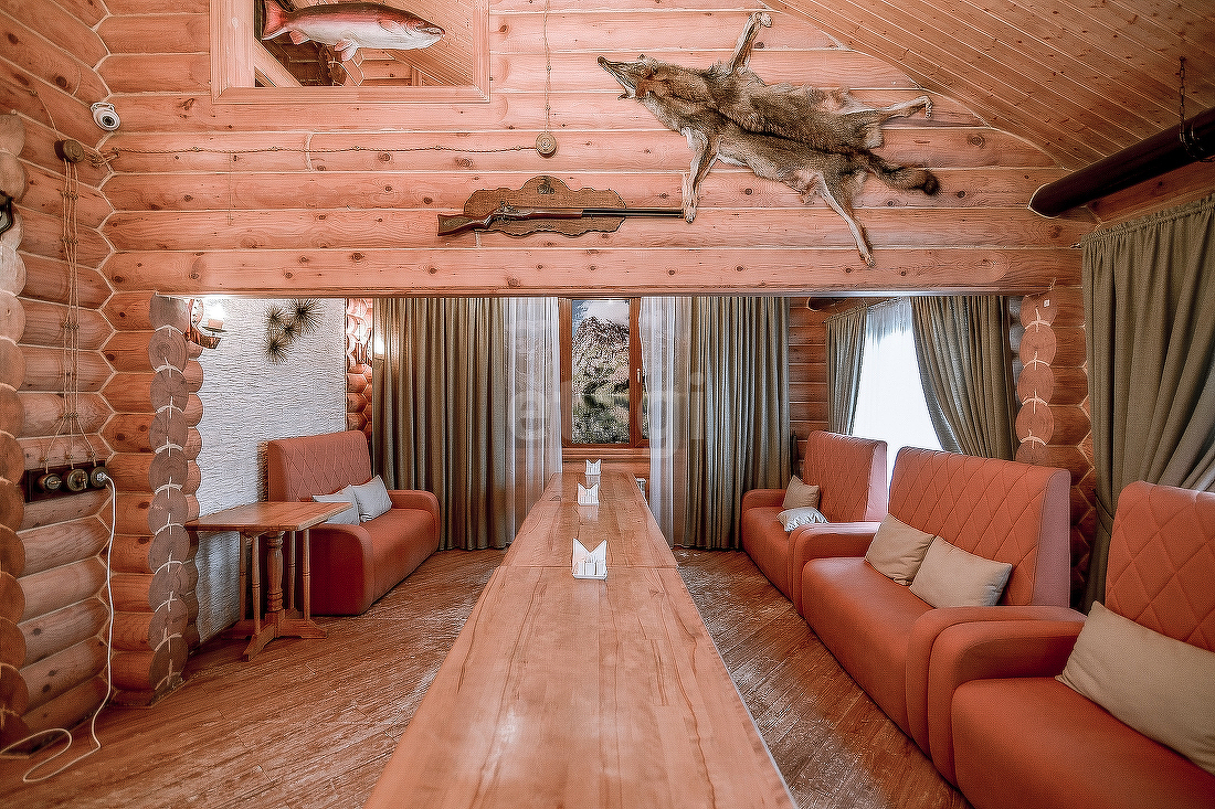 Продажа коммерческой недвижимости, 1000м <sup>2</sup>, Южно-Сахалинск, Сахалинская область,  Южно-Сахалинск