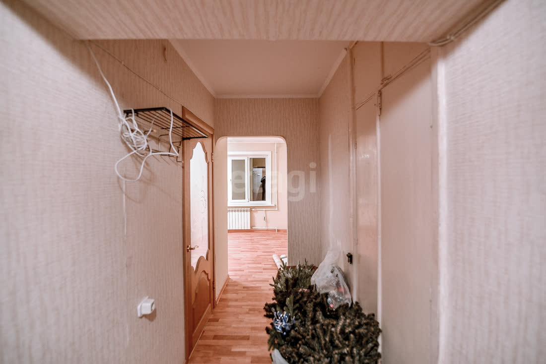 Продажа 2-комнатной квартиры, Южно-Сахалинск, Сахалинская область,  Южно-Сахалинск