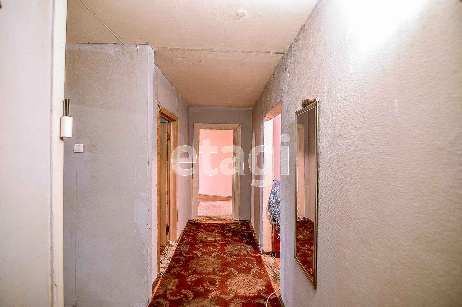 Продажа 4-комнатной квартиры, Южно-Сахалинск, Сахалинская область,  Южно-Сахалинск