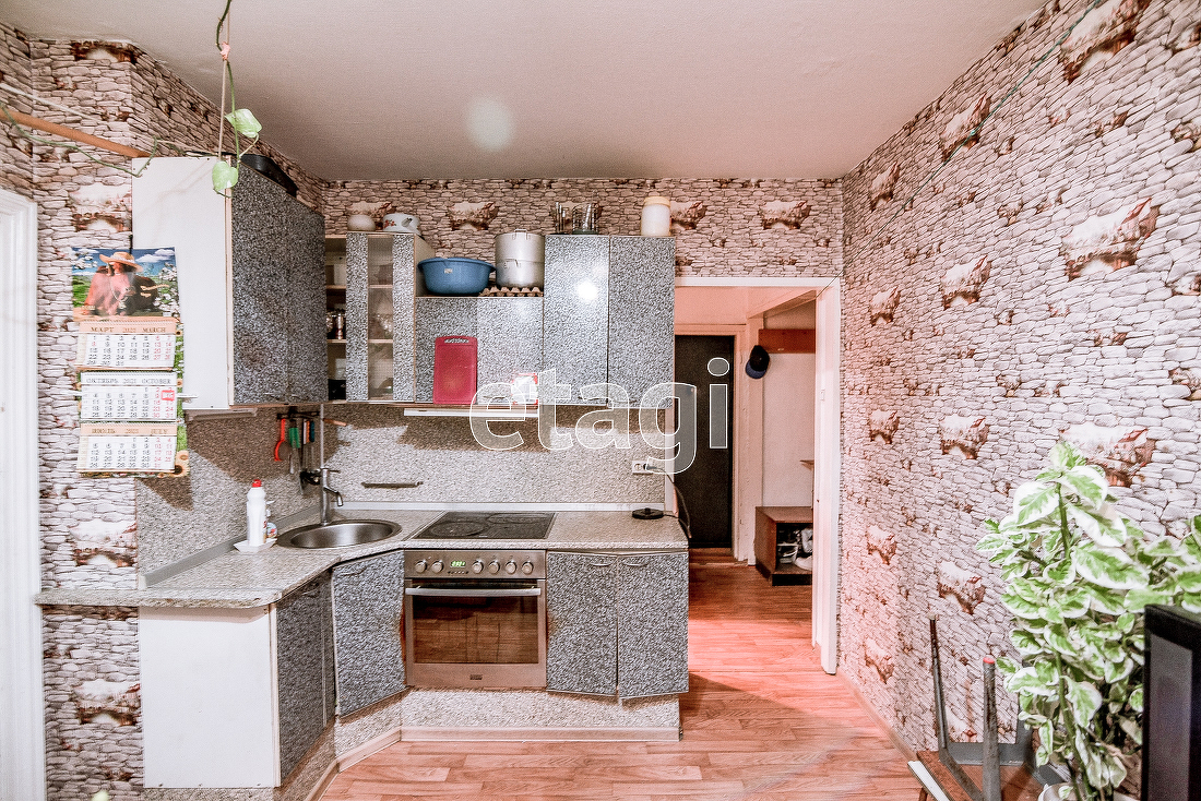 Продажа 2-комнатной квартиры, Южно-Сахалинск, Сахалинская область,  Южно-Сахалинск