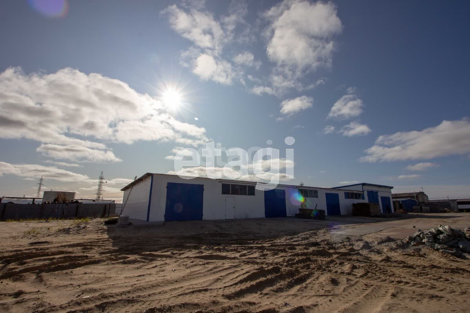 Аренда коммерческой недвижимости, 7454м <sup>2</sup>, Новый Уренгой, Ямало-Ненецкий АО,  Новый Уренгой