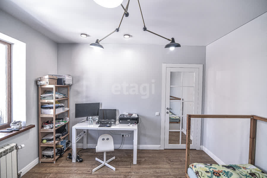 Продажа 3-комнатной квартиры, Южно-Сахалинск, Сахалинская область,  Южно-Сахалинск