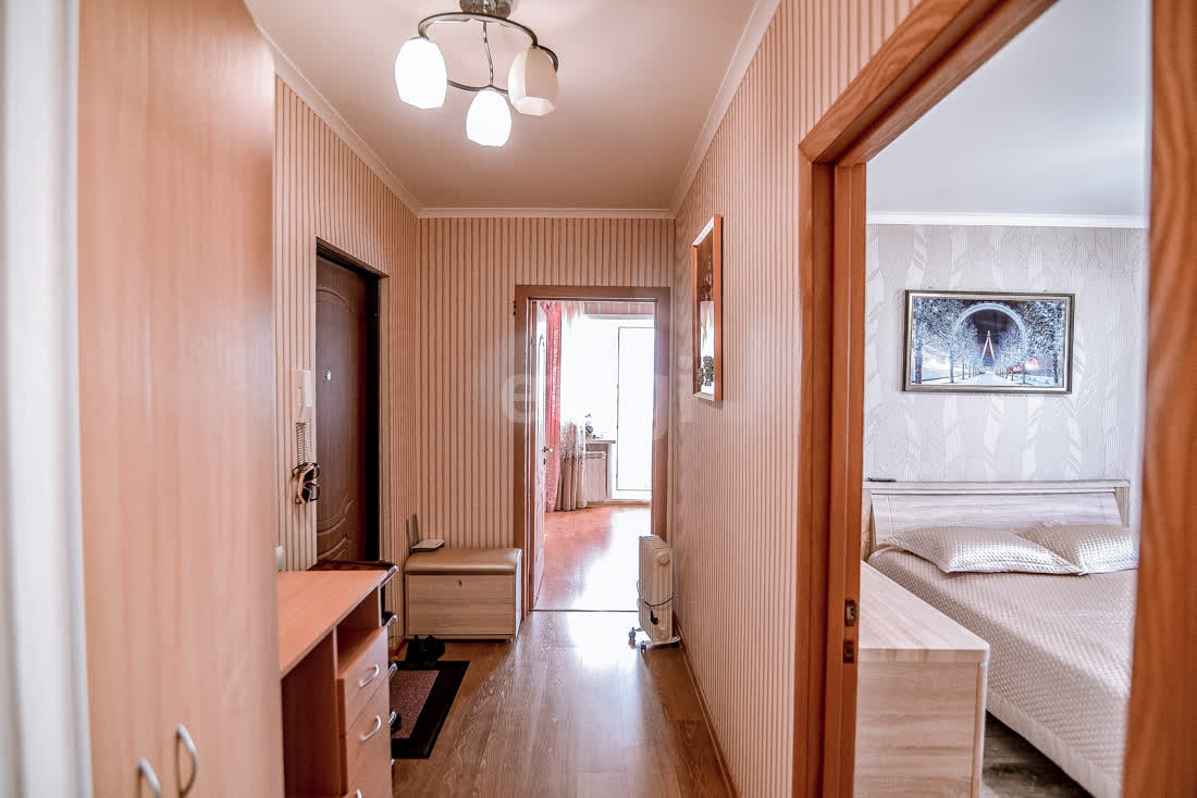 Продажа 2-комнатной квартиры, Южно-Сахалинск, Сахалинская область,  Южно-Сахалинск