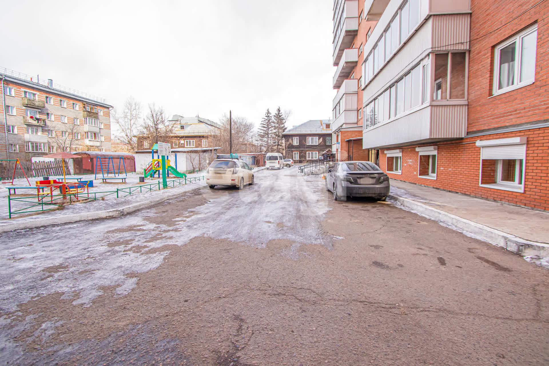 Продажа 3-комнатной квартиры, Улан-Удэ, Республика Бурятия,  Улан-Удэ