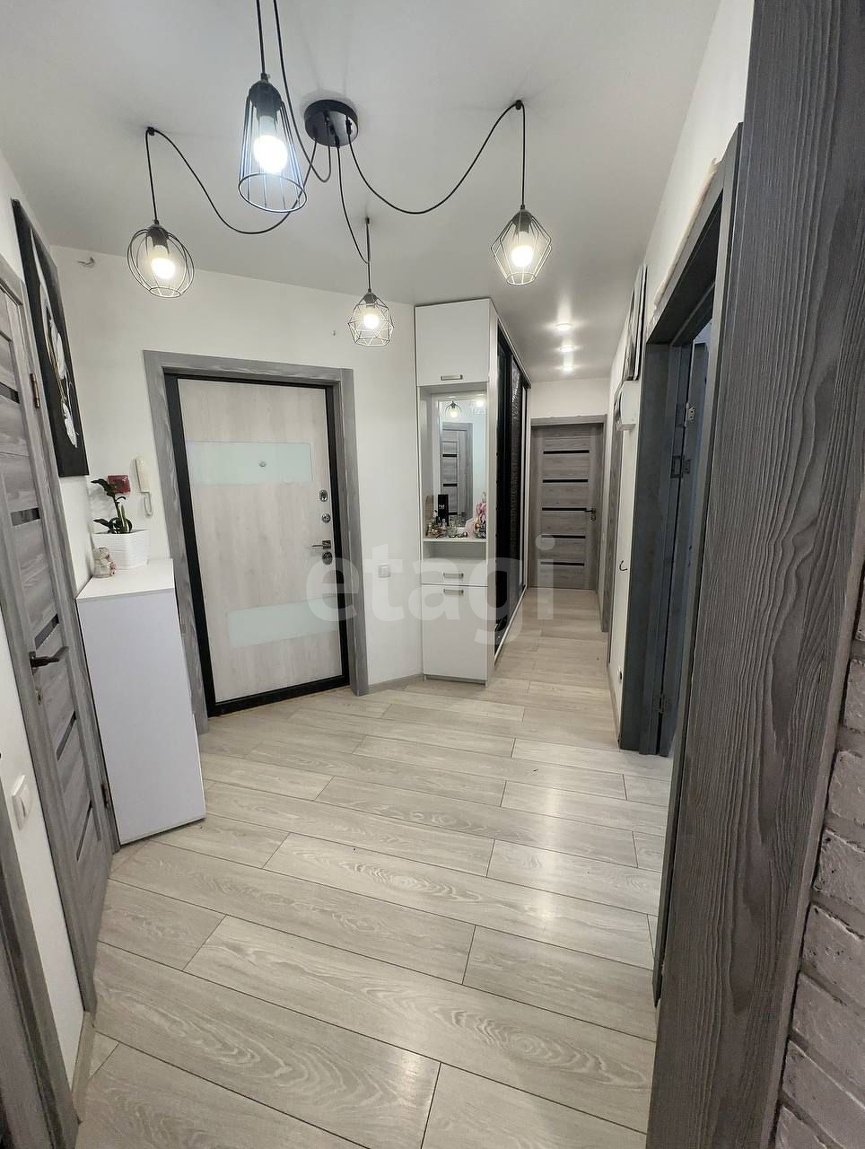 Продажа 3-комнатной квартиры, Южно-Сахалинск, Сахалинская область,  Южно-Сахалинск