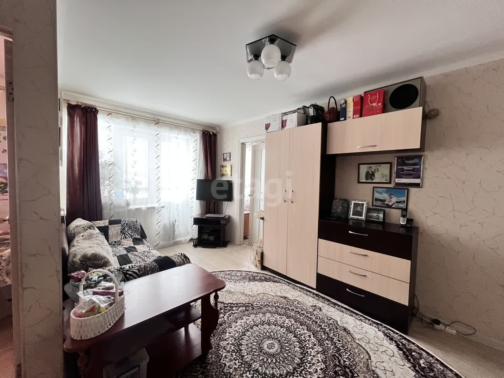 Продажа 2-комнатной квартиры, Южно-Сахалинск, Сахалинская область,  Южно-Сахалинск