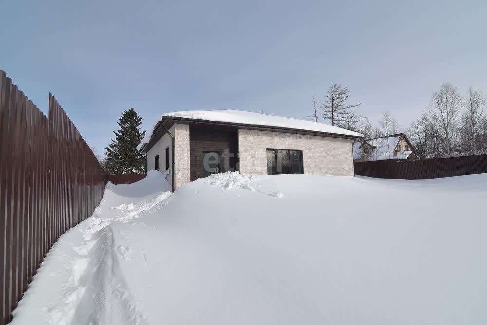 Продажа дома, 110м <sup>2</sup>, 11 сот., Южно-Сахалинск, Сахалинская область,  Южно-Сахалинск