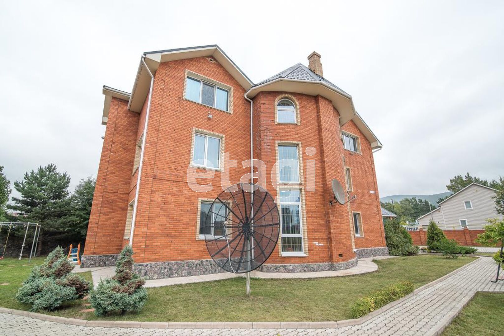 Продажа дома, 580м <sup>2</sup>, 1600 сот., Южно-Сахалинск, Сахалинская область,  