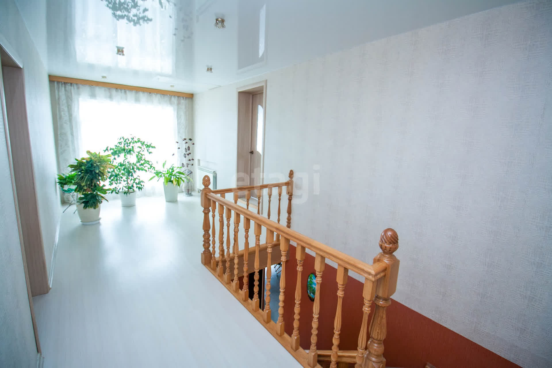 Продажа дома, 200м <sup>2</sup>, 8 сот., Южно-Сахалинск, Сахалинская область,  Южно-Сахалинск