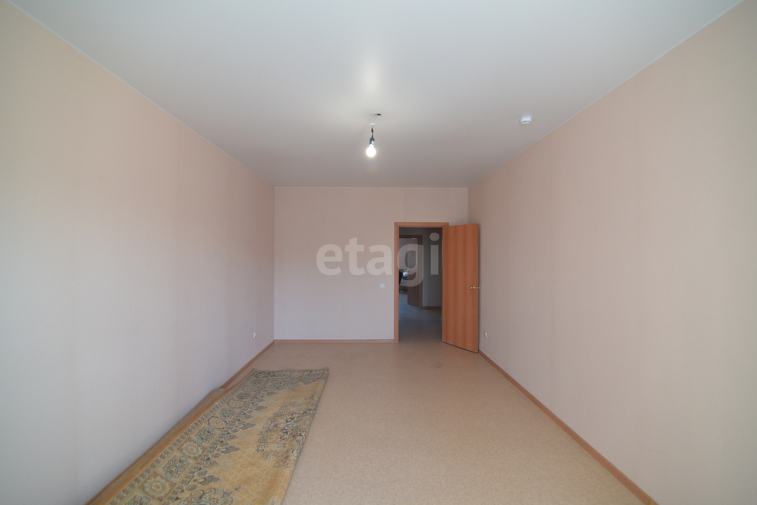 Продажа 3-комнатной квартиры, Южно-Сахалинск, Сахалинская область,  Южно-Сахалинск