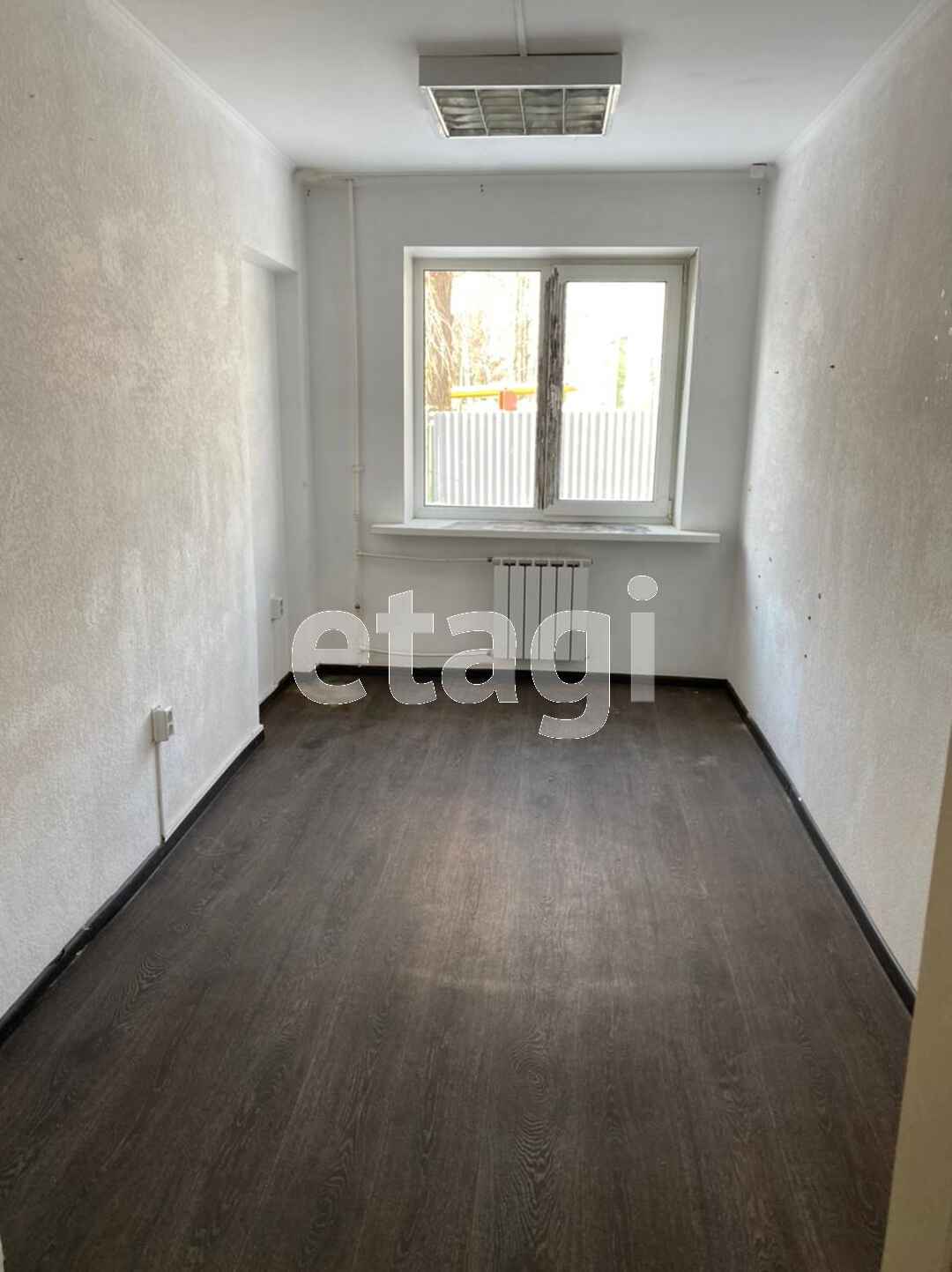 Продажа коммерческой недвижимости, 180м <sup>2</sup>, Южно-Сахалинск, Сахалинская область,  Южно-Сахалинск