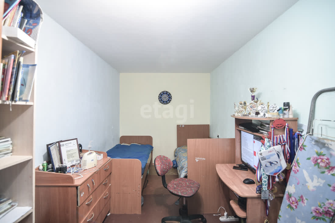 Продажа 2-комнатной квартиры, Южно-Сахалинск, Сахалинская область,  Южно-Сахалинск