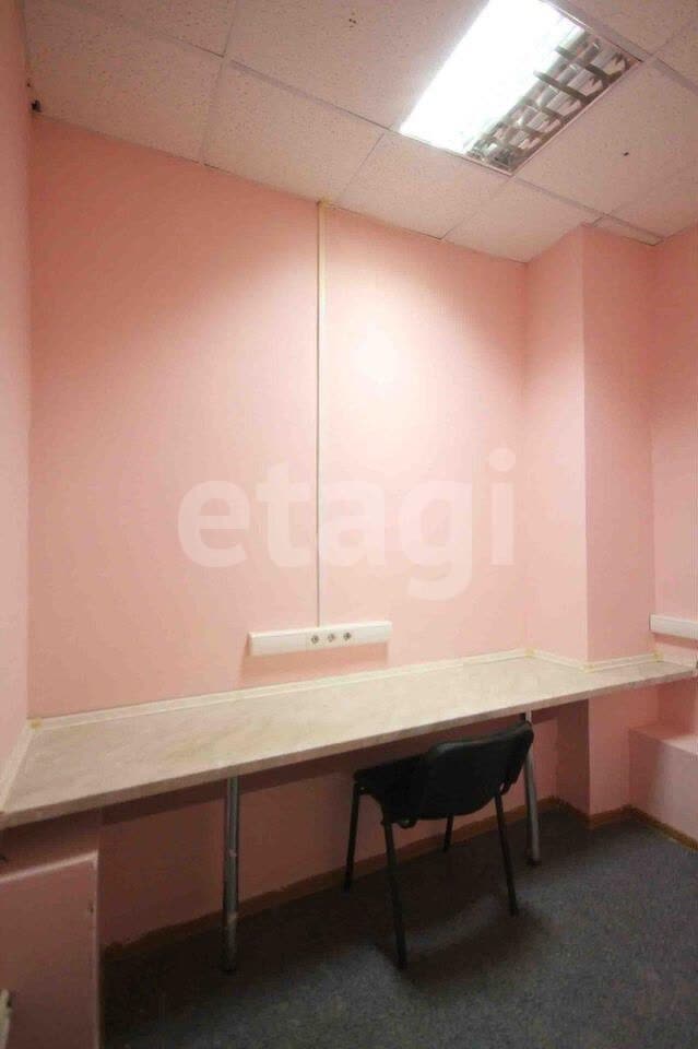 Продажа коммерческой недвижимости, 297м <sup>2</sup>, Новый Уренгой, Ямало-Ненецкий АО,  Новый Уренгой