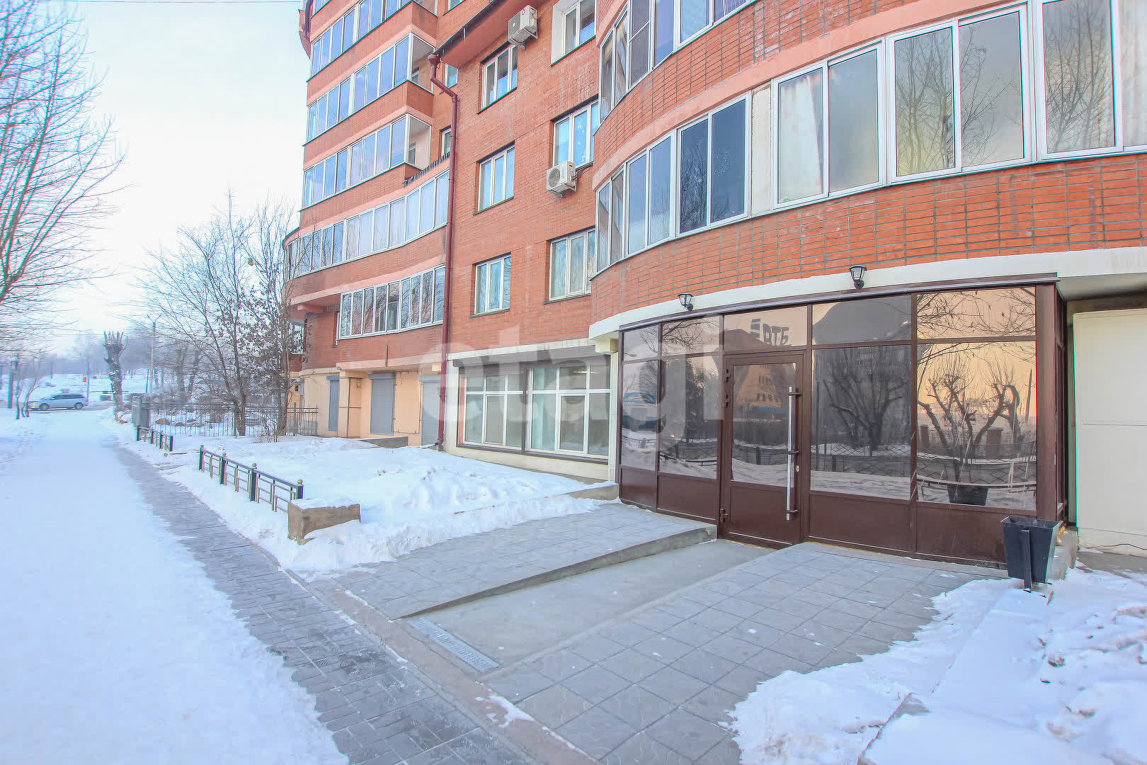 Продажа коммерческой недвижимости, 230м <sup>2</sup>, Улан-Удэ, Бурятия,  Улан-Удэ