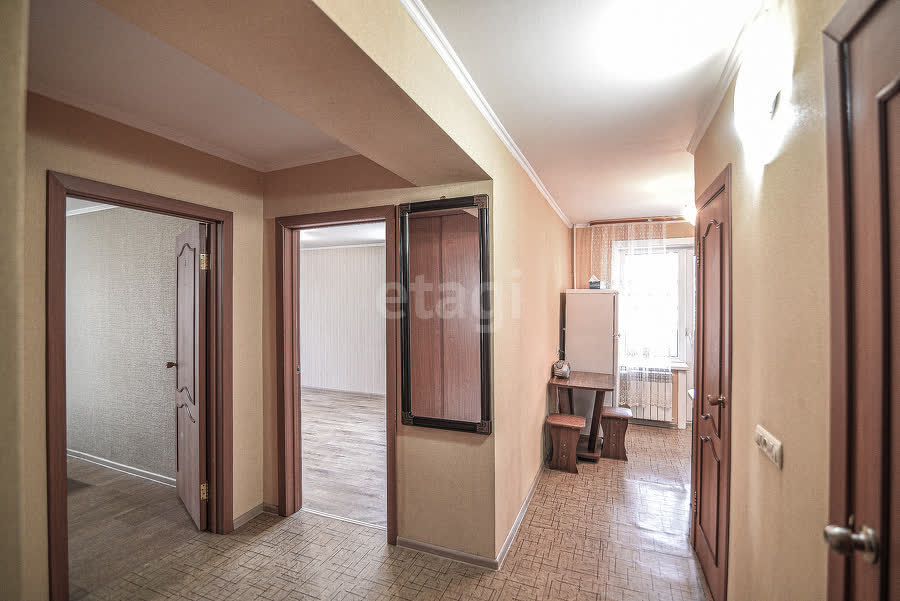 Продажа 2-комнатной квартиры, Южно-Сахалинск, Сахалинская область,  Южно-Сахалинск