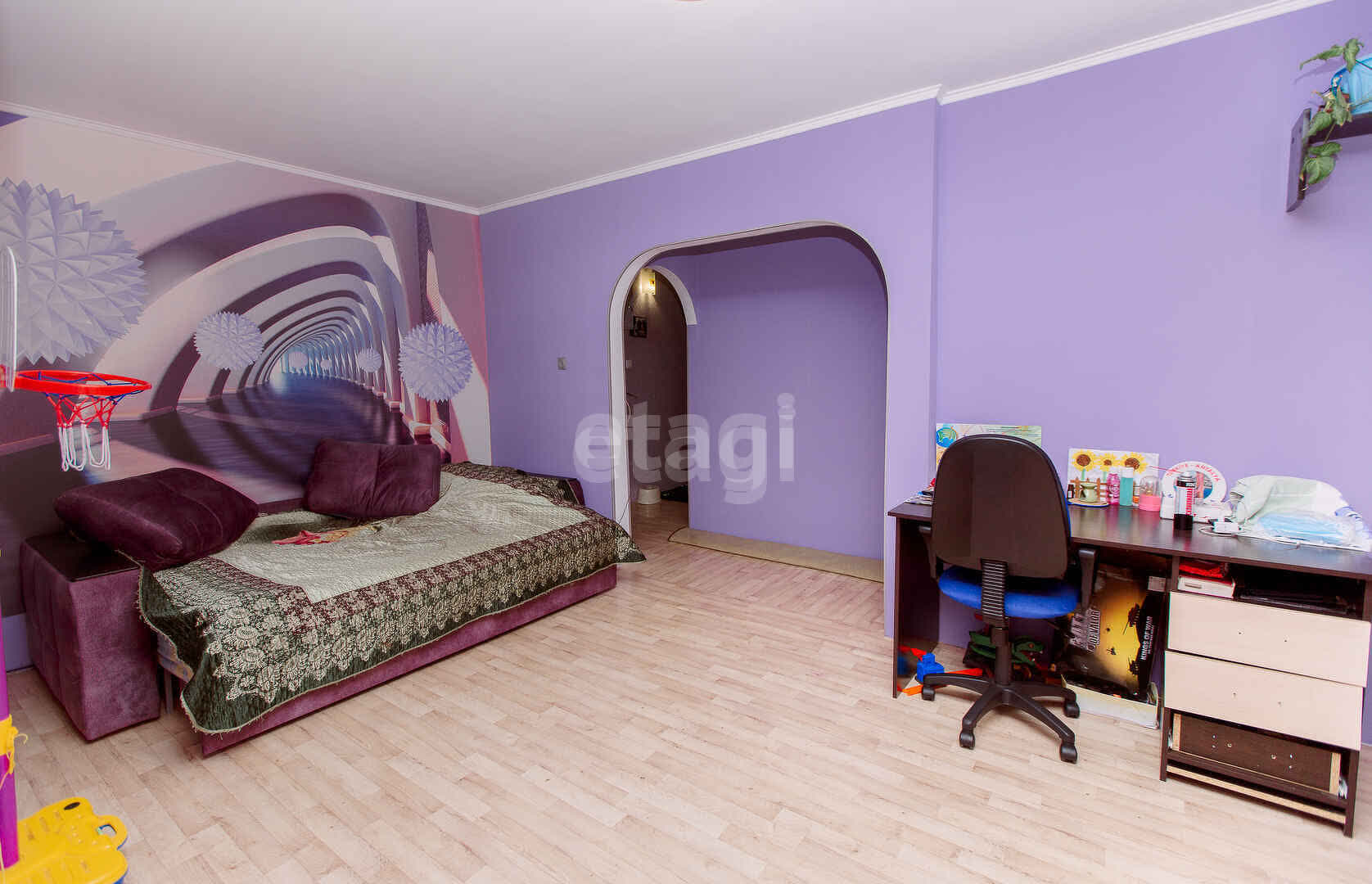 Продажа 2-комнатной квартиры, Южно-Сахалинск, Сахалинская область,  Южно-Сахалинск