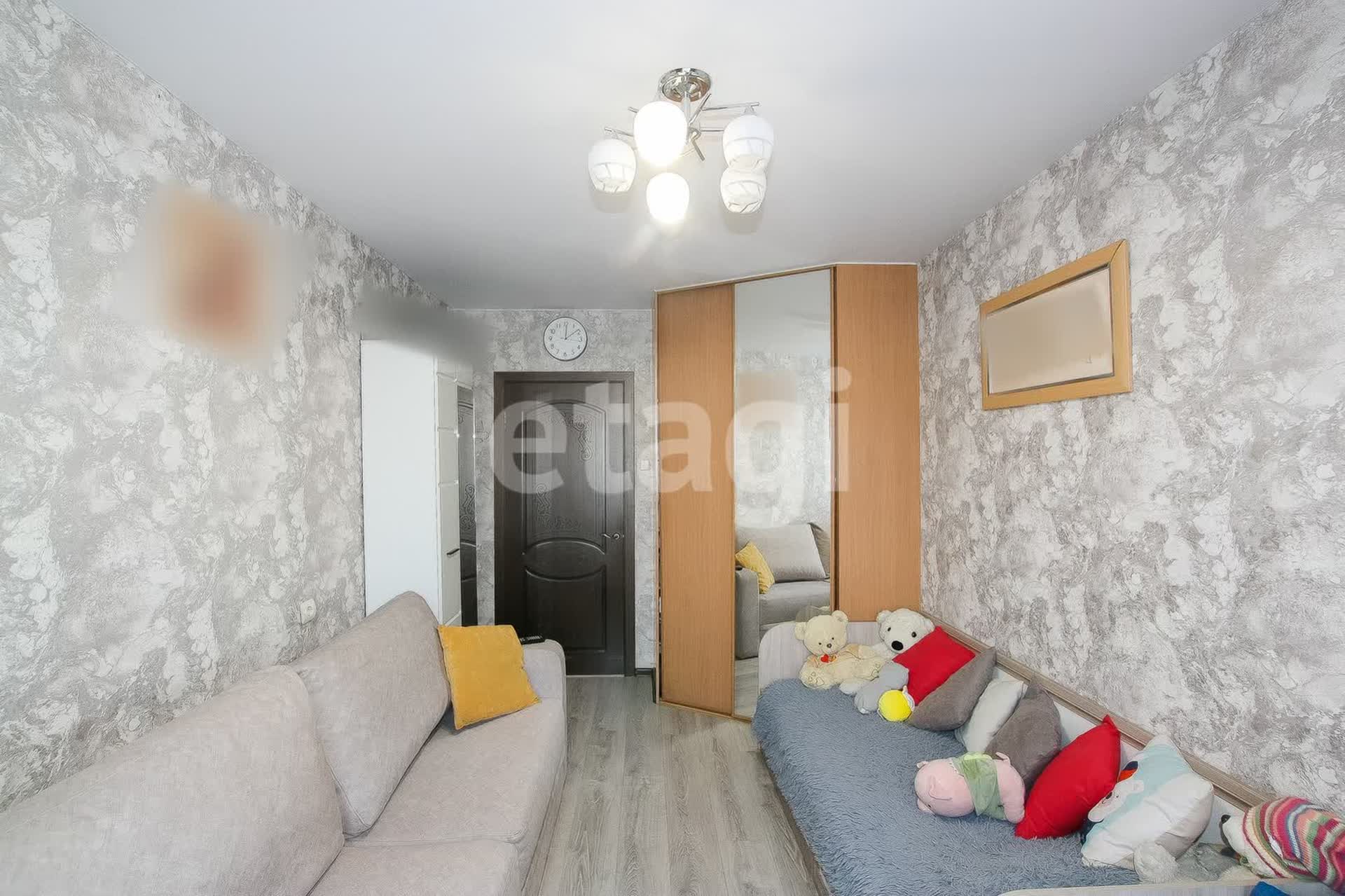 Продажа 3-комнатной квартиры, Улан-Удэ, Республика Бурятия,  Улан-Удэ