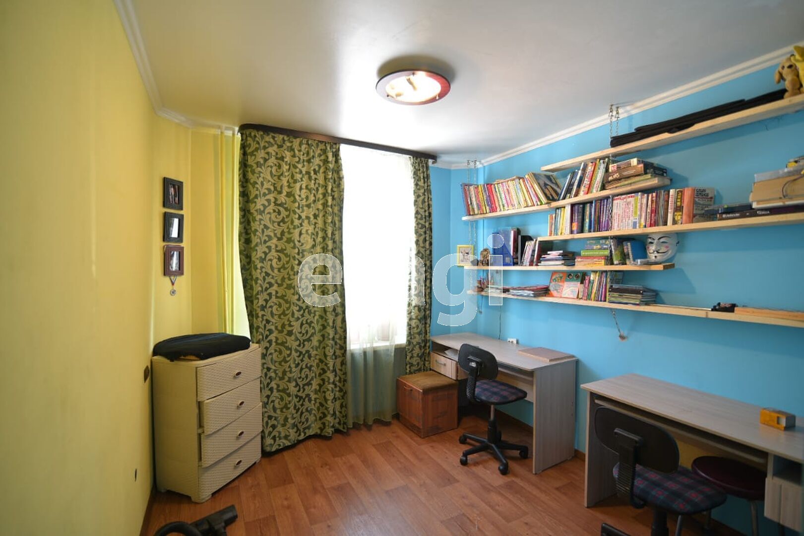 Продажа 3-комнатной квартиры, Южно-Сахалинск, Сахалинская область,  Южно-Сахалинск