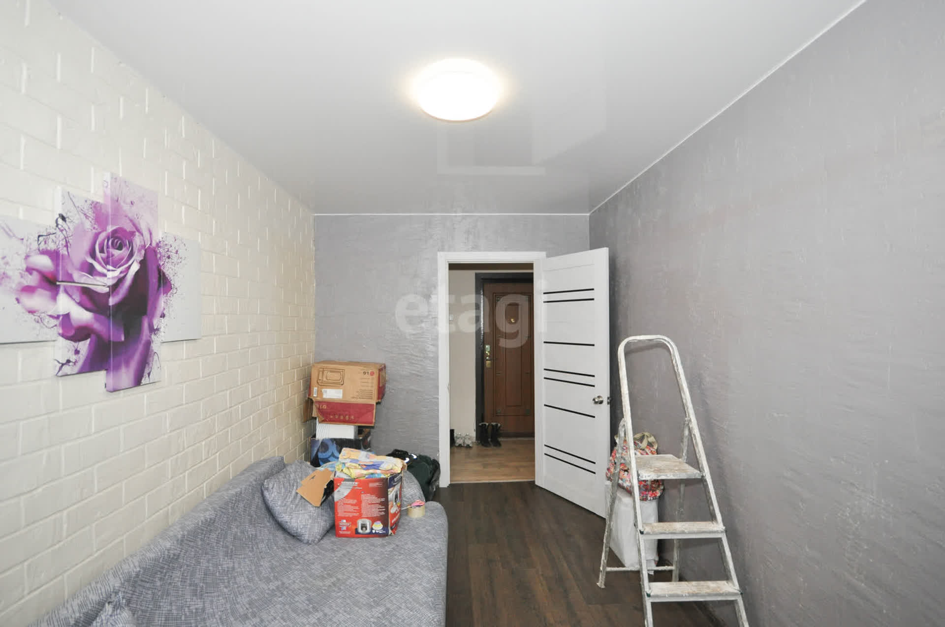 Продажа 4-комнатной квартиры, Южно-Сахалинск, Сахалинская область,  Южно-Сахалинск