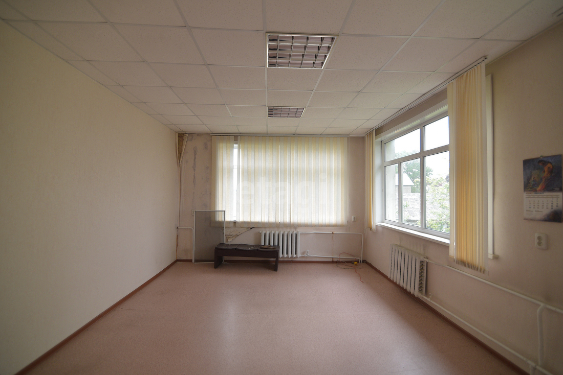 Аренда коммерческой недвижимости, 495м <sup>2</sup>, Южно-Сахалинск, Сахалинская область,  Южно-Сахалинск