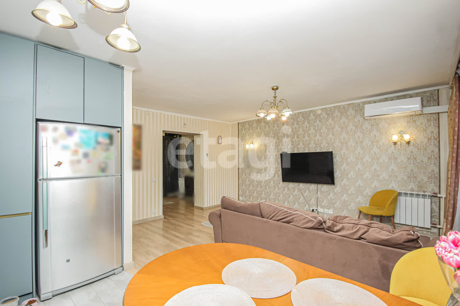 Продажа 4-комнатной квартиры, Улан-Удэ, Республика Бурятия,  Улан-Удэ