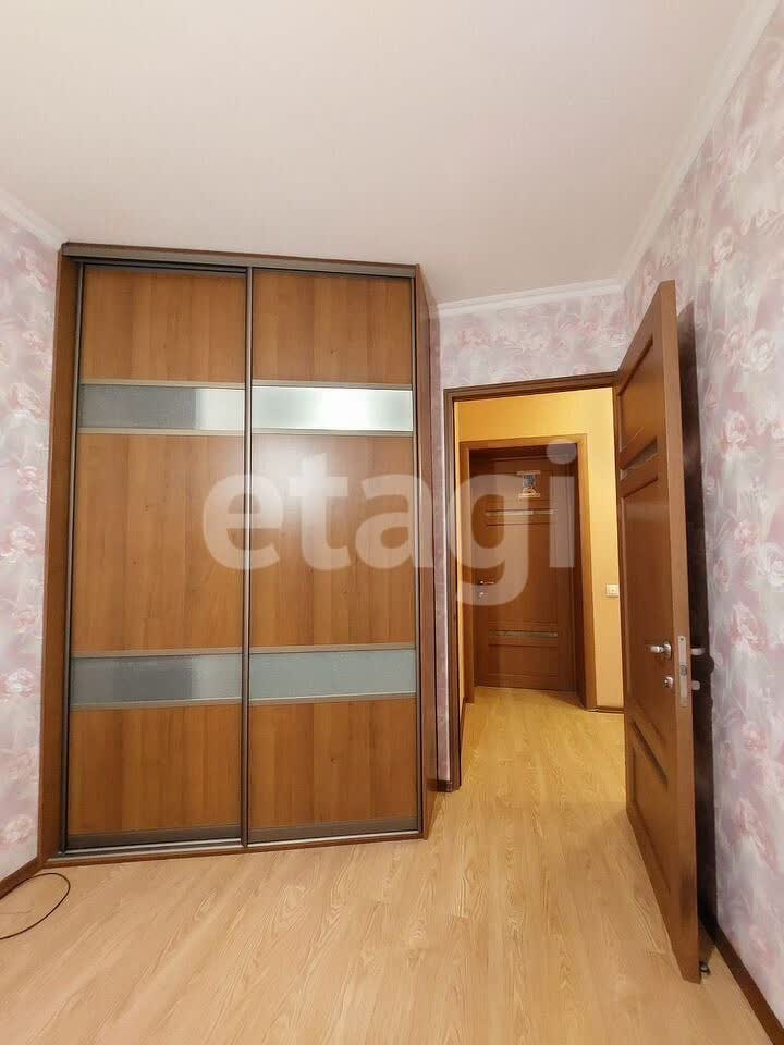 Продажа 3-комнатной квартиры, Улан-Удэ, Республика Бурятия,  Улан-Удэ