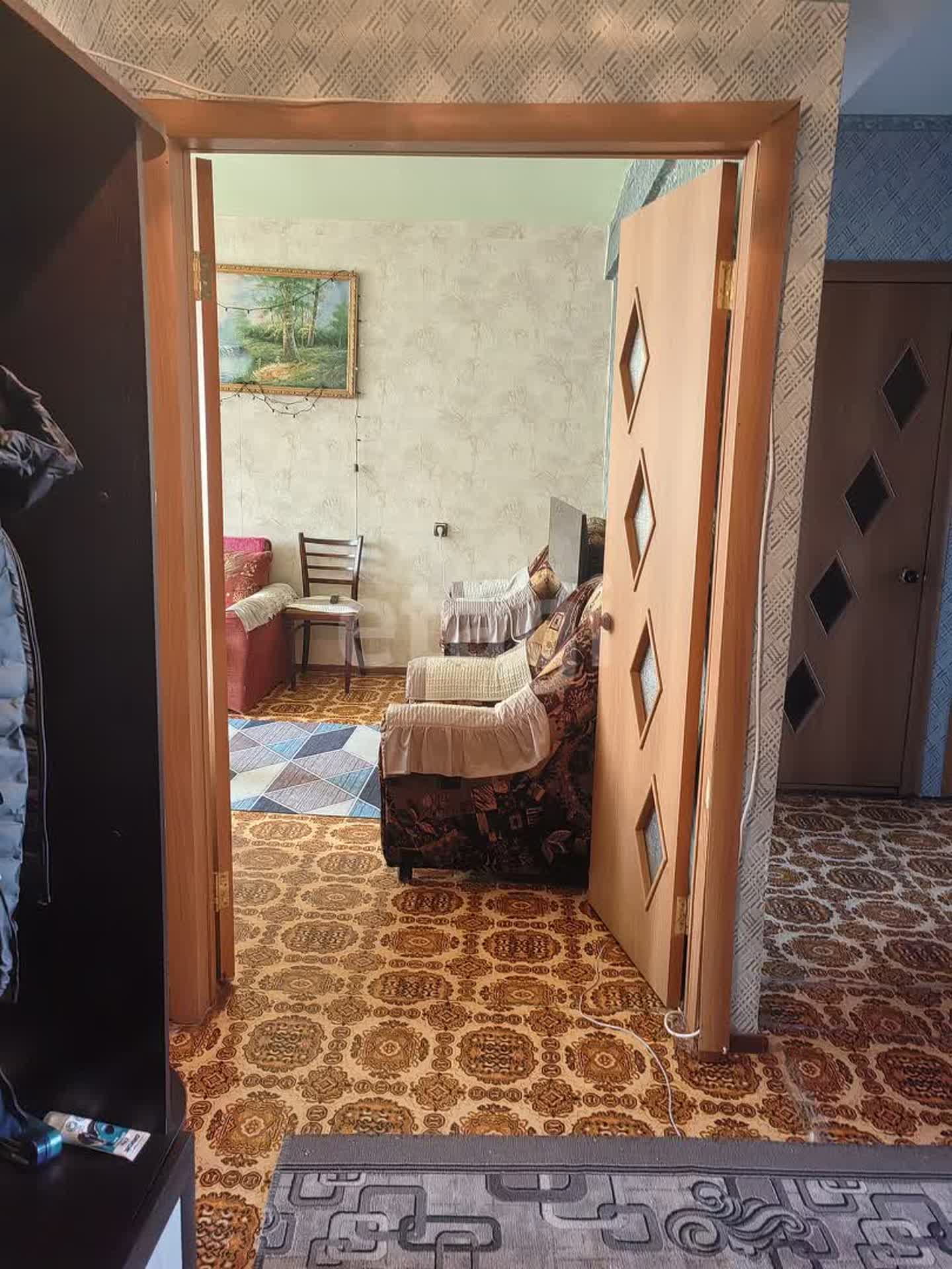 Продажа 3-комнатной квартиры, Южно-Сахалинск, Сахалинская область,  Южно-Сахалинск