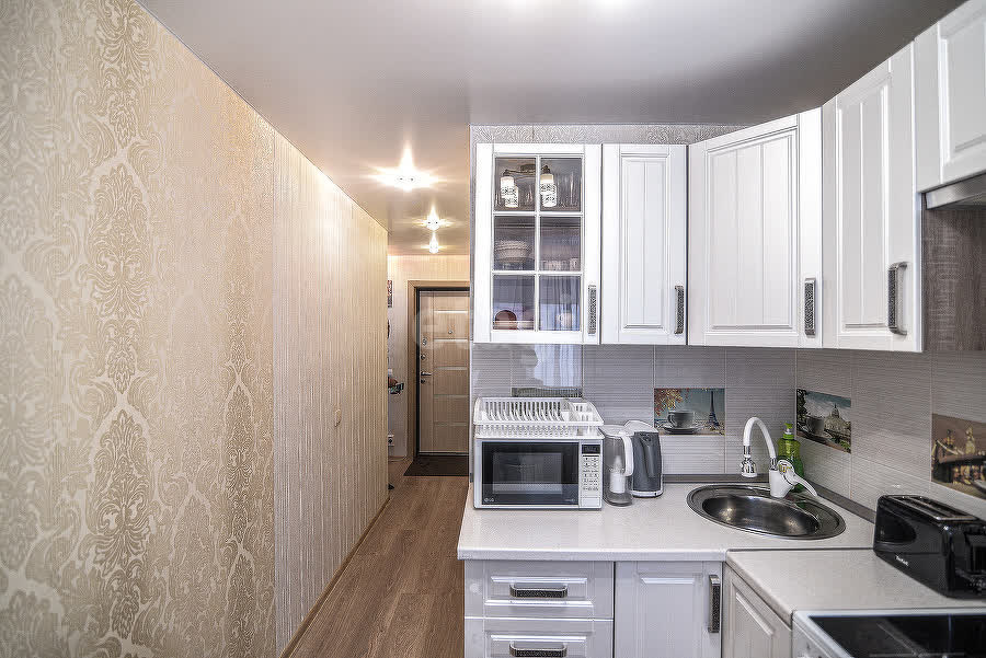 Продажа 2-комнатной квартиры, Южно-Сахалинск, Сахалинская область,  Южно-Сахалинск