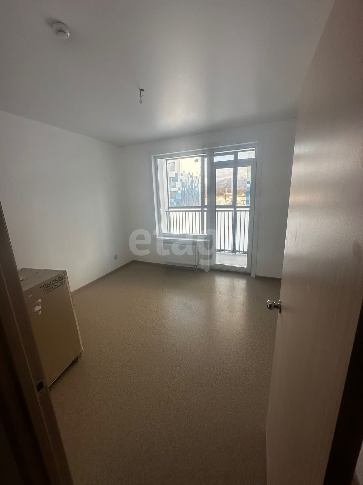 Продажа 2-комнатной квартиры, Южно-Сахалинск, Сахалинская область,  Южно-Сахалинск