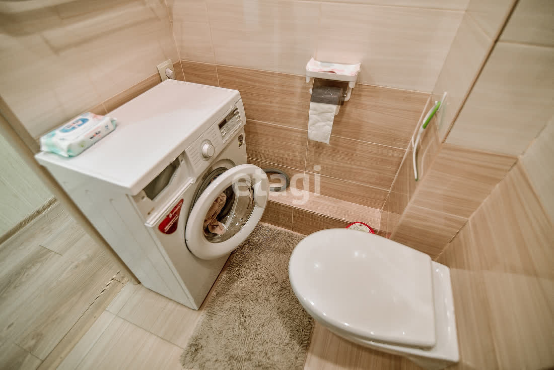 Продажа 2-комнатной квартиры, Южно-Сахалинск, Сахалинская область,  Южно-Сахалинск