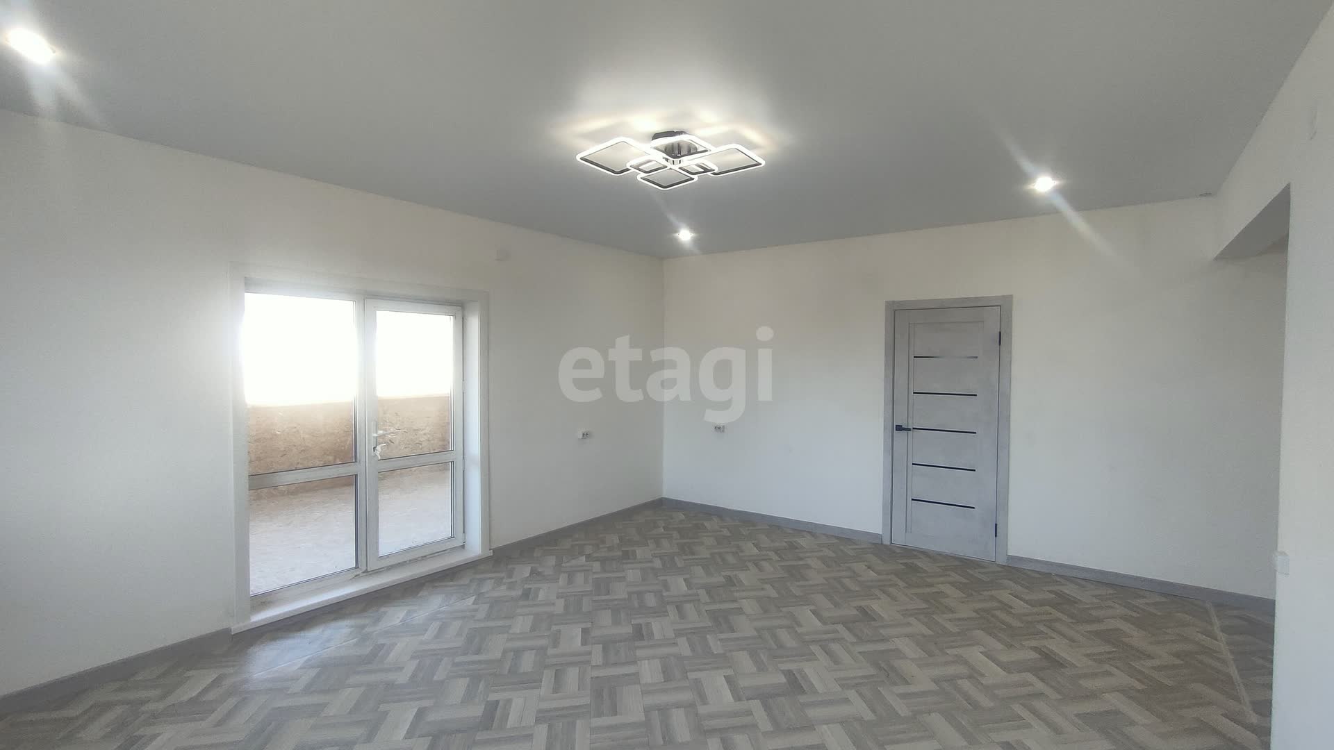 Продажа дома, 195м <sup>2</sup>, 8 сот., Улан-Удэ, Республика Бурятия,  Тарбагатайский