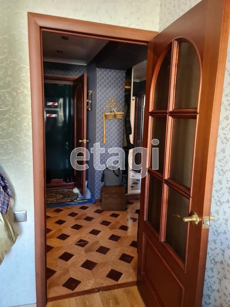 Продажа 2-комнатной квартиры, Южно-Сахалинск, Сахалинская область,  Южно-Сахалинск