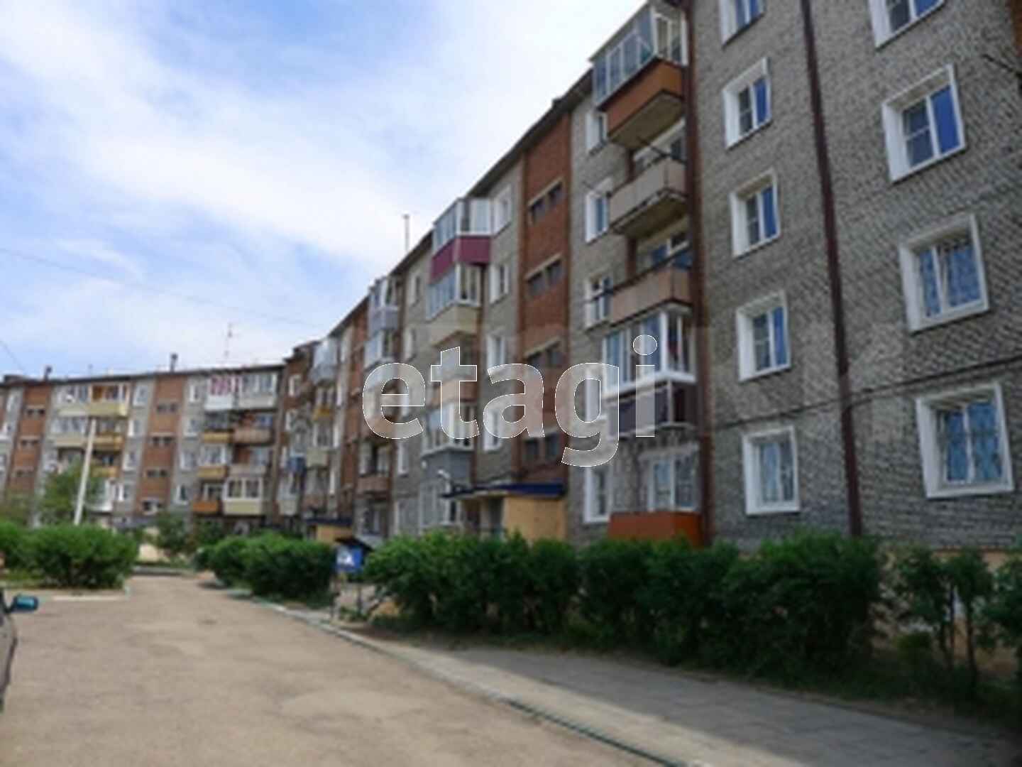 Продажа 4-комнатной квартиры, Улан-Удэ, Республика Бурятия,  Улан-Удэ