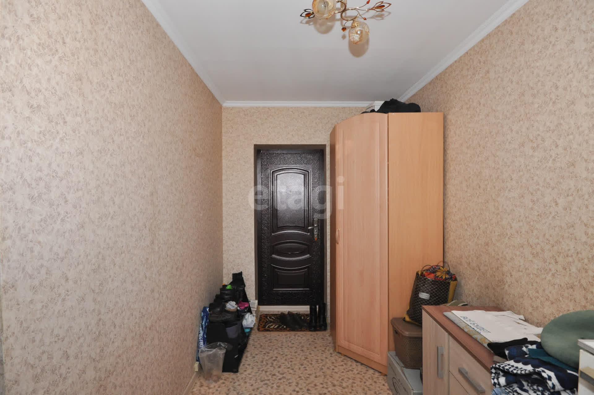 Продажа 2-комнатной квартиры, Южно-Сахалинск, Сахалинская область,  Южно-Сахалинск