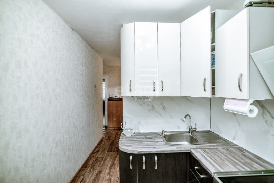 Продажа 2-комнатной квартиры, Южно-Сахалинск, Сахалинская область,  Южно-Сахалинск