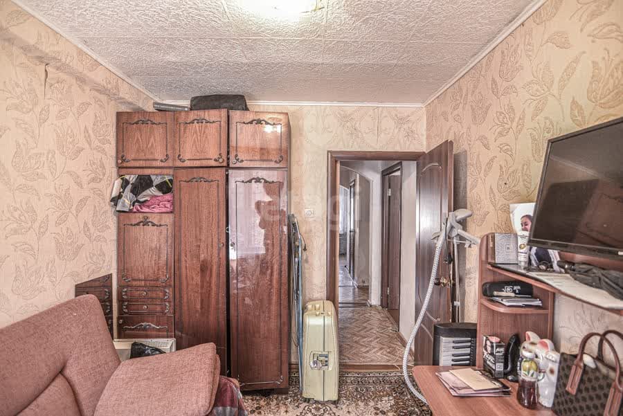 Продажа 4-комнатной квартиры, Южно-Сахалинск, Сахалинская область,  Южно-Сахалинск