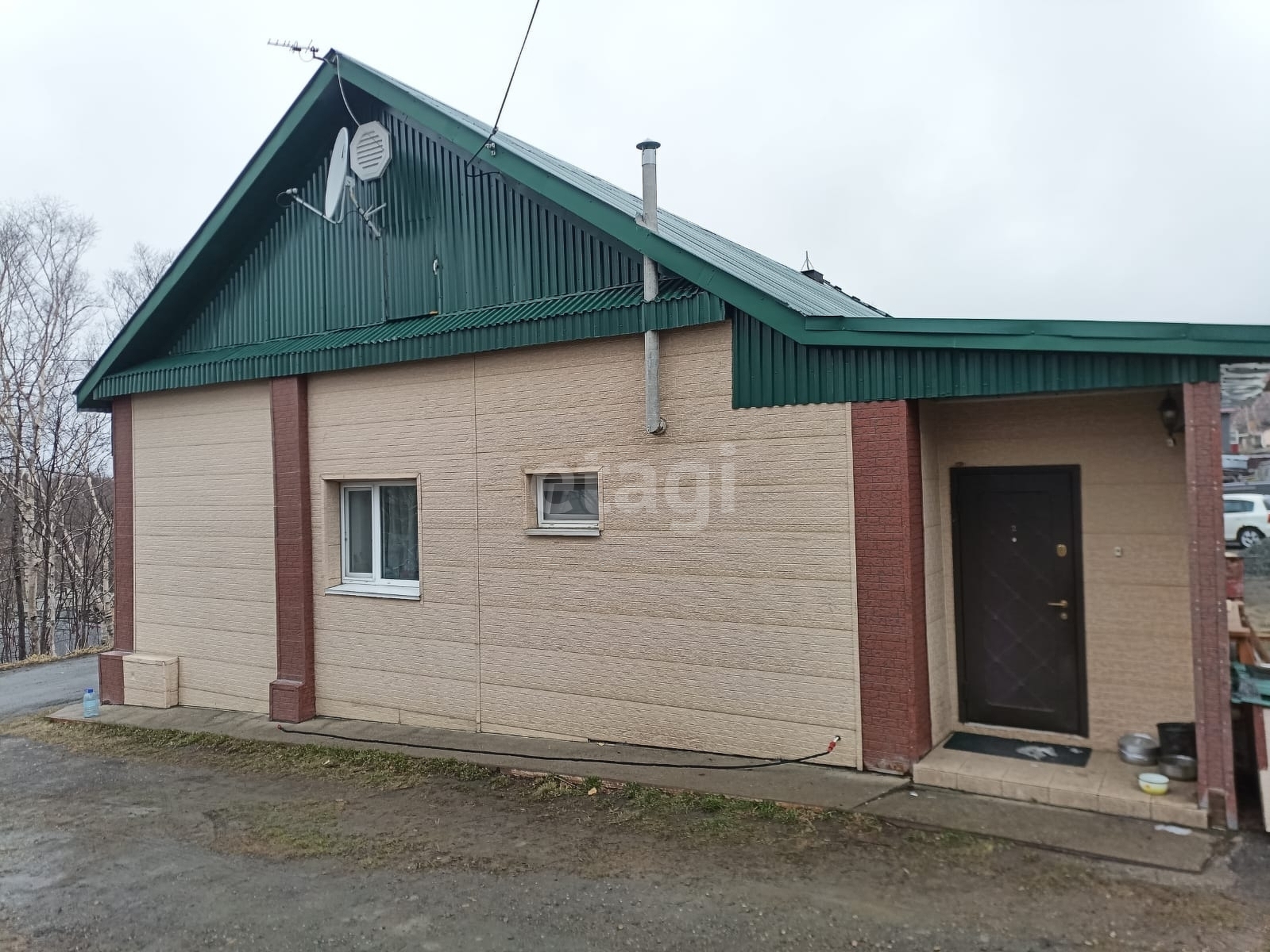 Продажа 3-комнатной квартиры, Южно-Сахалинск, Сахалинская область,  Южно-Сахалинск