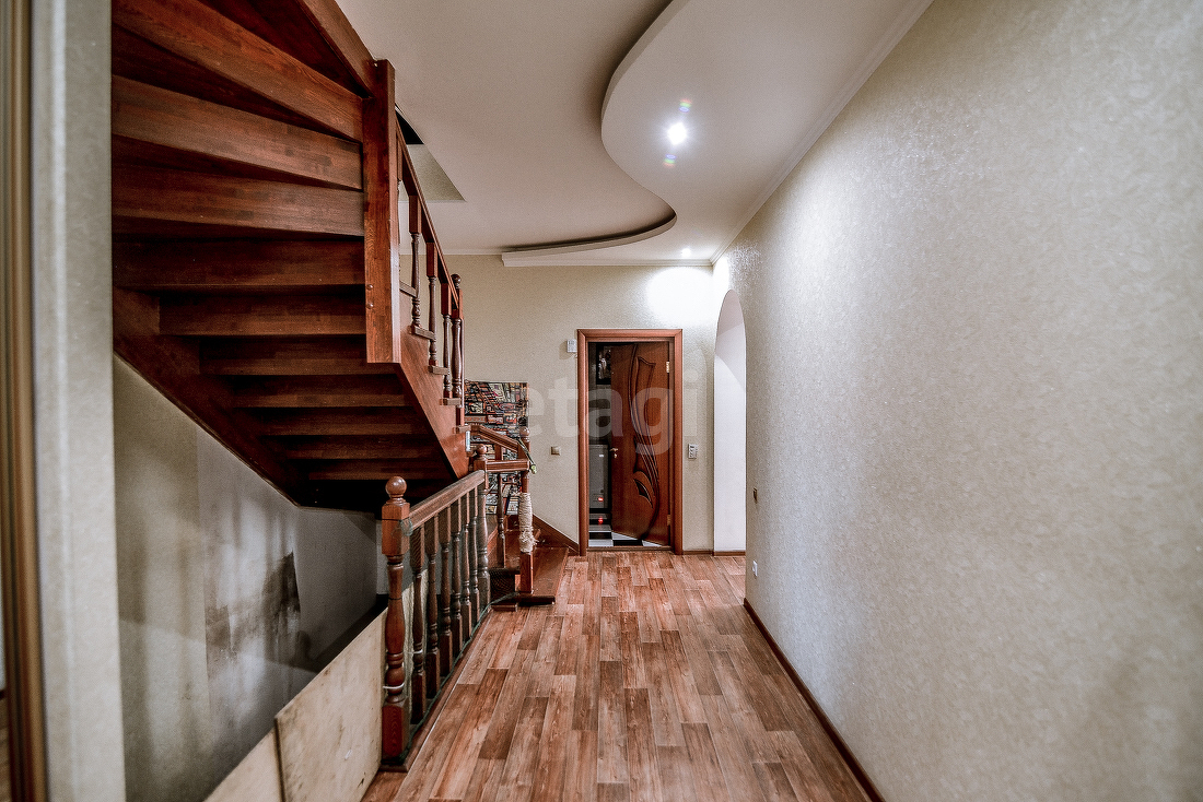 Продажа дома, 330м <sup>2</sup>, 10 сот., Южно-Сахалинск, Сахалинская область,  