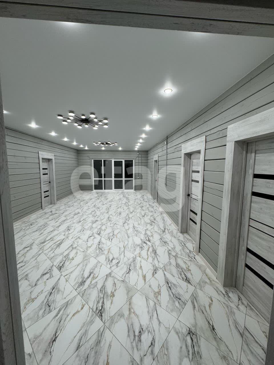 Продажа дома, 220м <sup>2</sup>, 10 сот., Улан-Удэ, Республика Бурятия,  Тарбагатайский