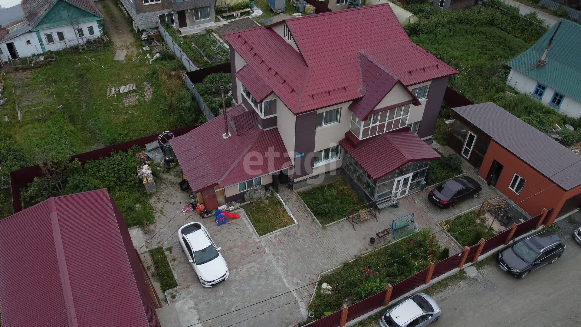 Продажа дома, 298м <sup>2</sup>, 9 сот., Южно-Сахалинск, Сахалинская область,  