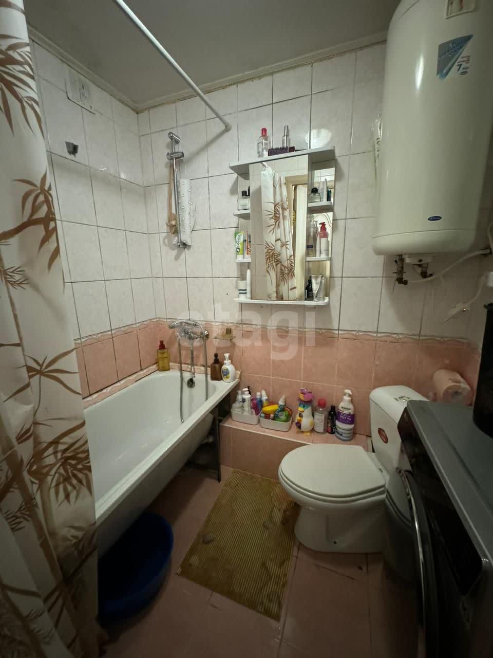 Продажа 4-комнатной квартиры, Южно-Сахалинск, Сахалинская область,  Южно-Сахалинск