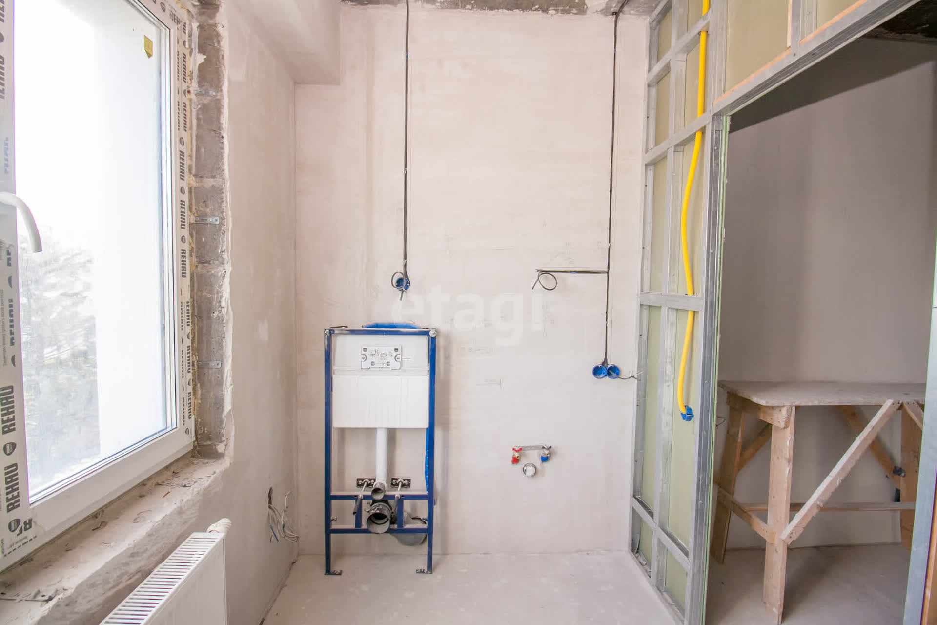 Продажа 3-комнатной квартиры, Южно-Сахалинск, Сахалинская область,  Южно-Сахалинск