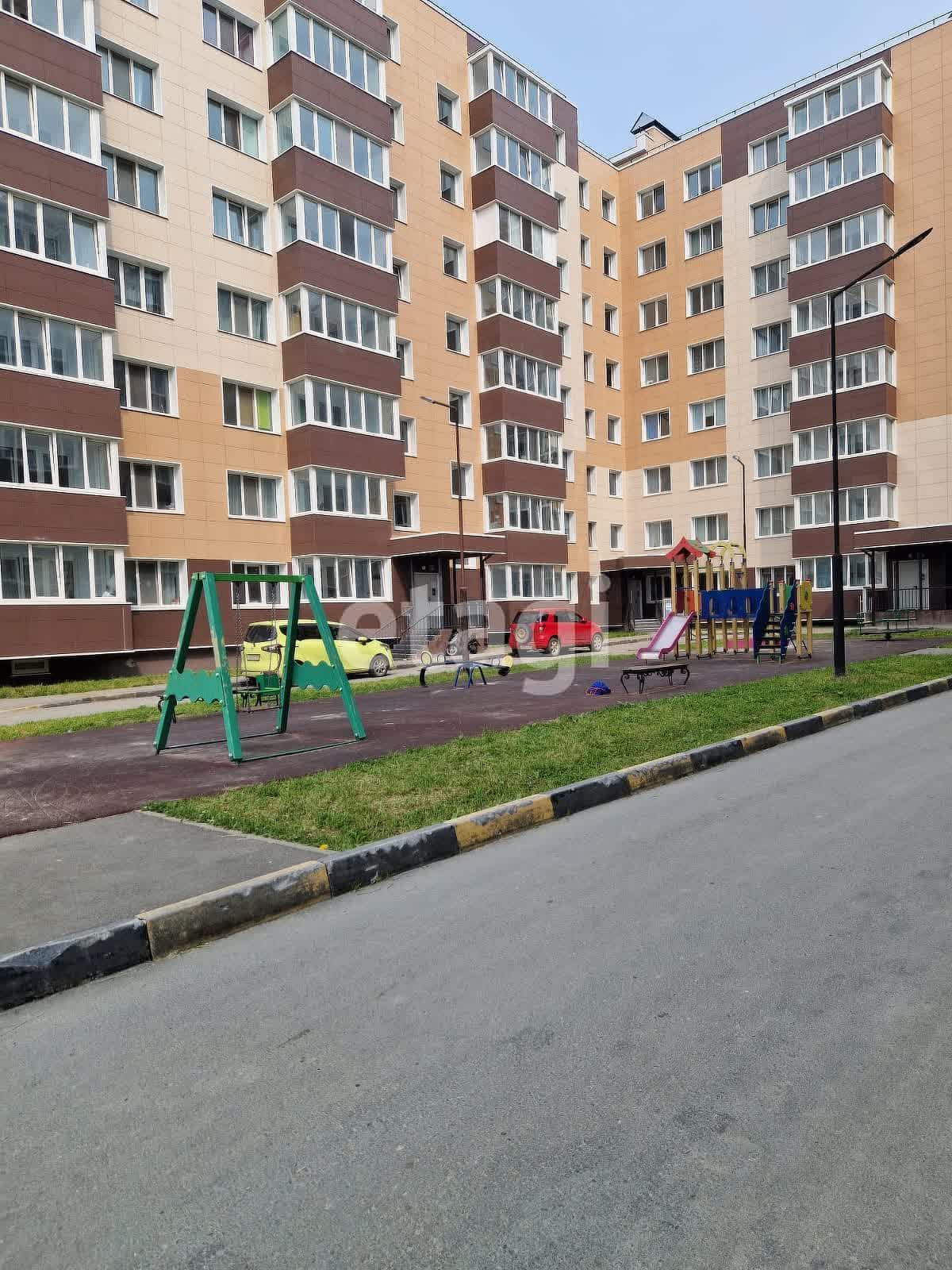 Продажа 2-комнатной квартиры, Южно-Сахалинск, Сахалинская область,  Южно-Сахалинск