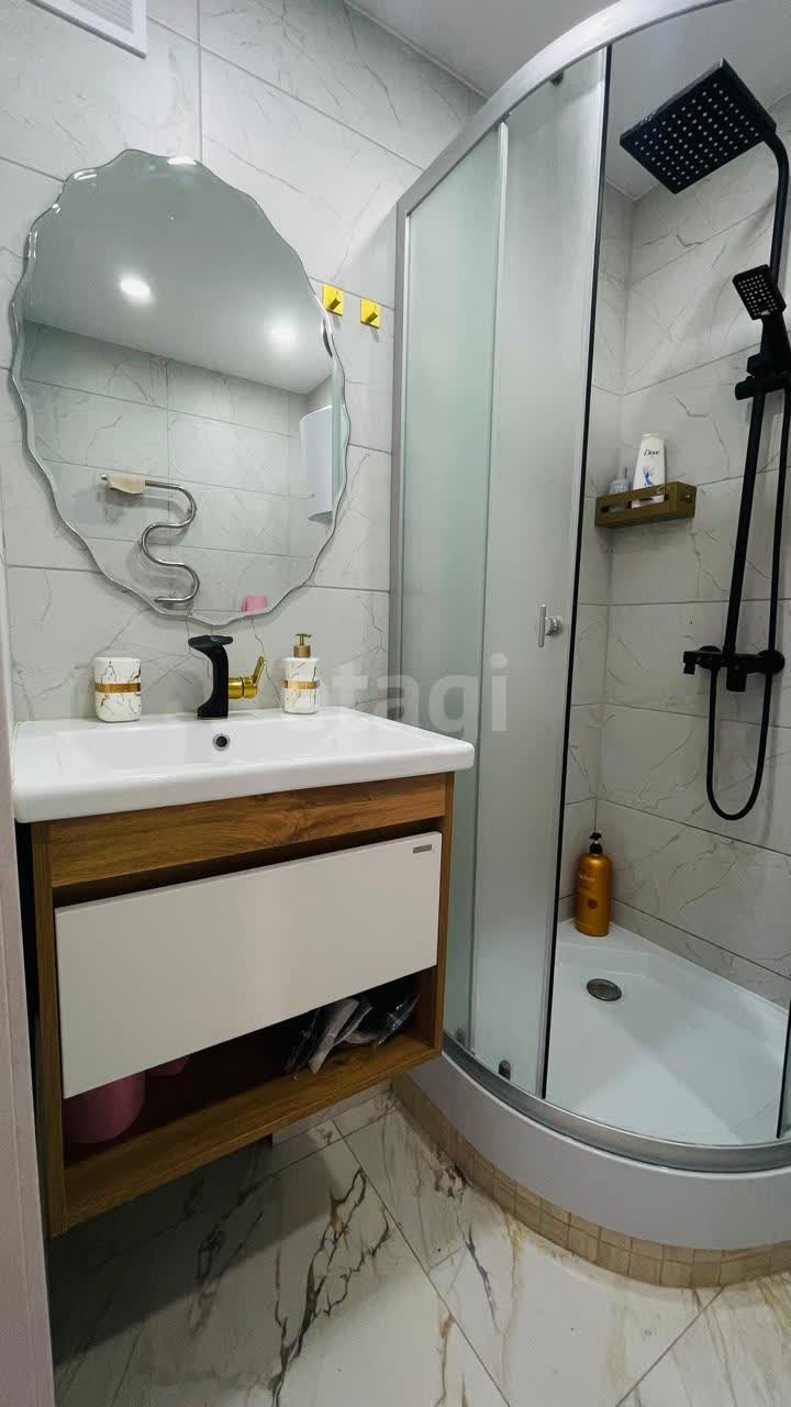 Продажа 2-комнатной квартиры, Южно-Сахалинск, Сахалинская область,  Южно-Сахалинск