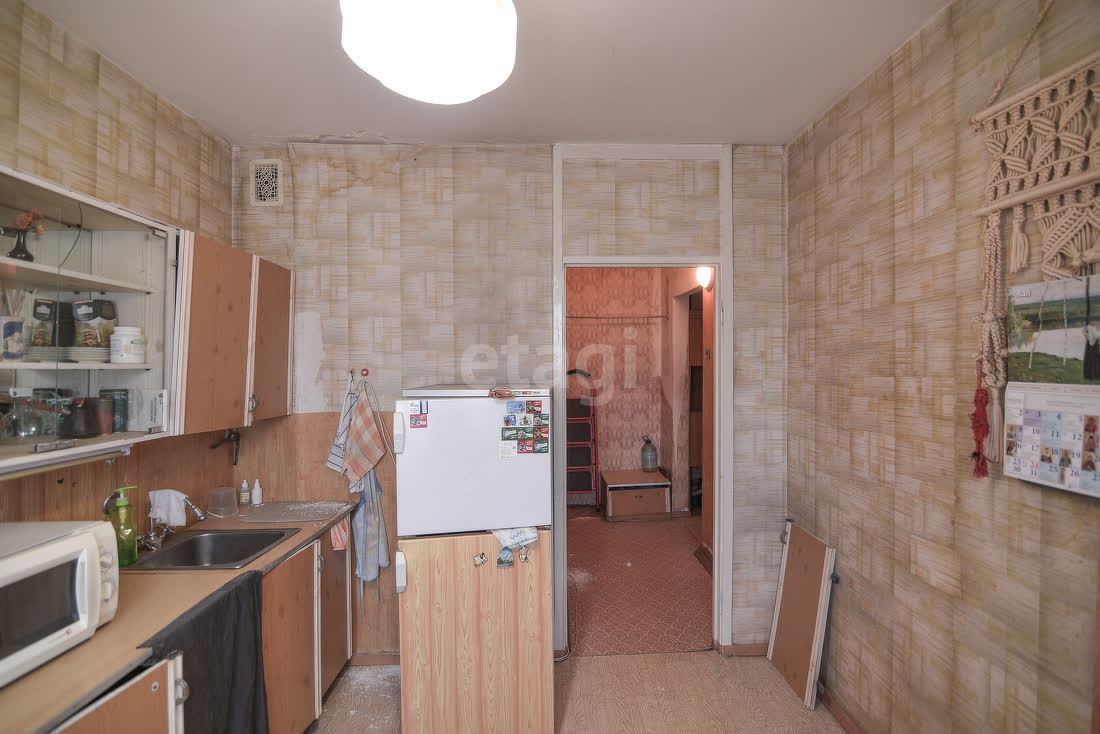 Продажа 2-комнатной квартиры, Южно-Сахалинск, Сахалинская область,  Южно-Сахалинск