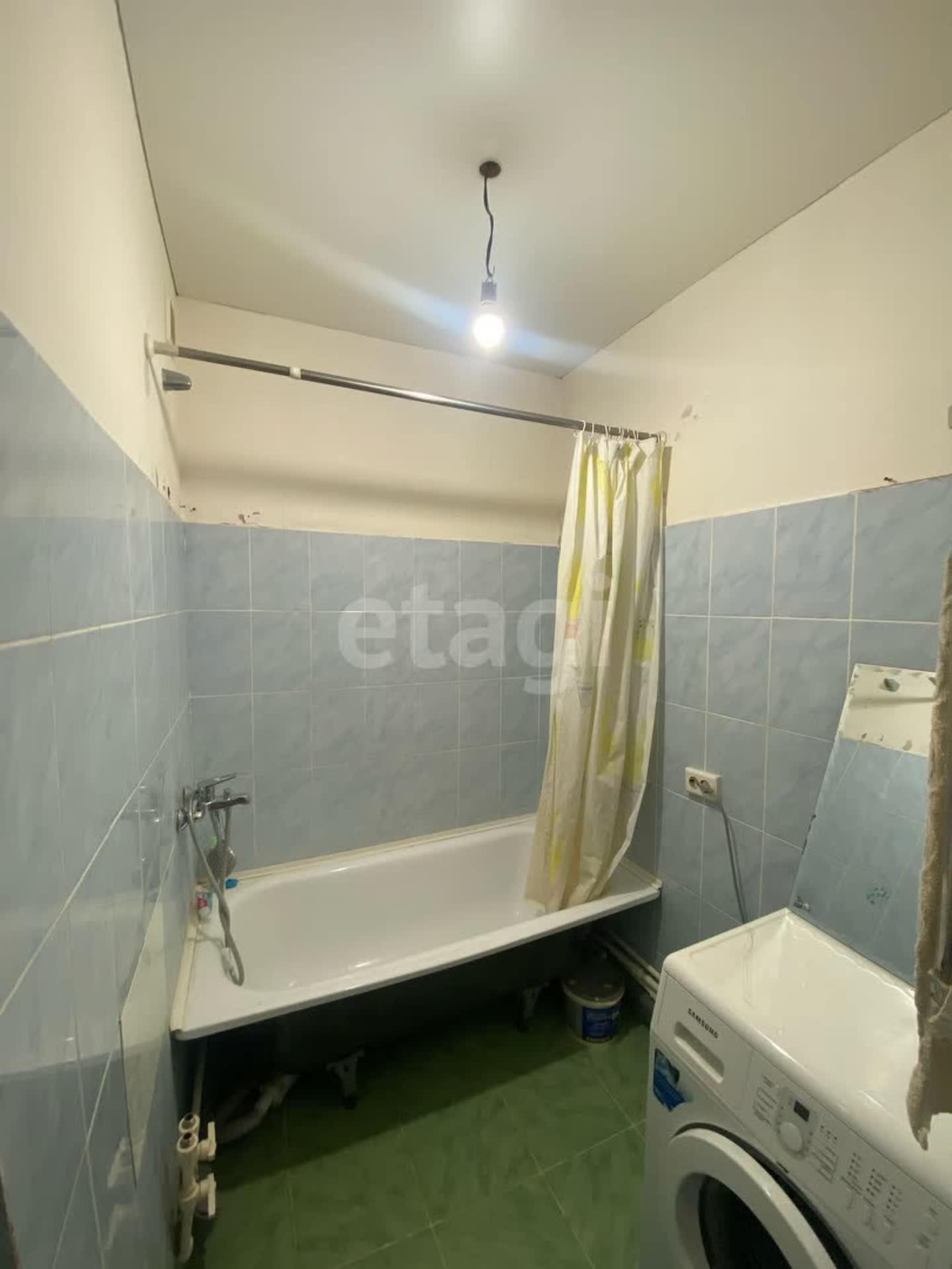 Продажа 2-комнатной квартиры, Южно-Сахалинск, Сахалинская область,  Южно-Сахалинск