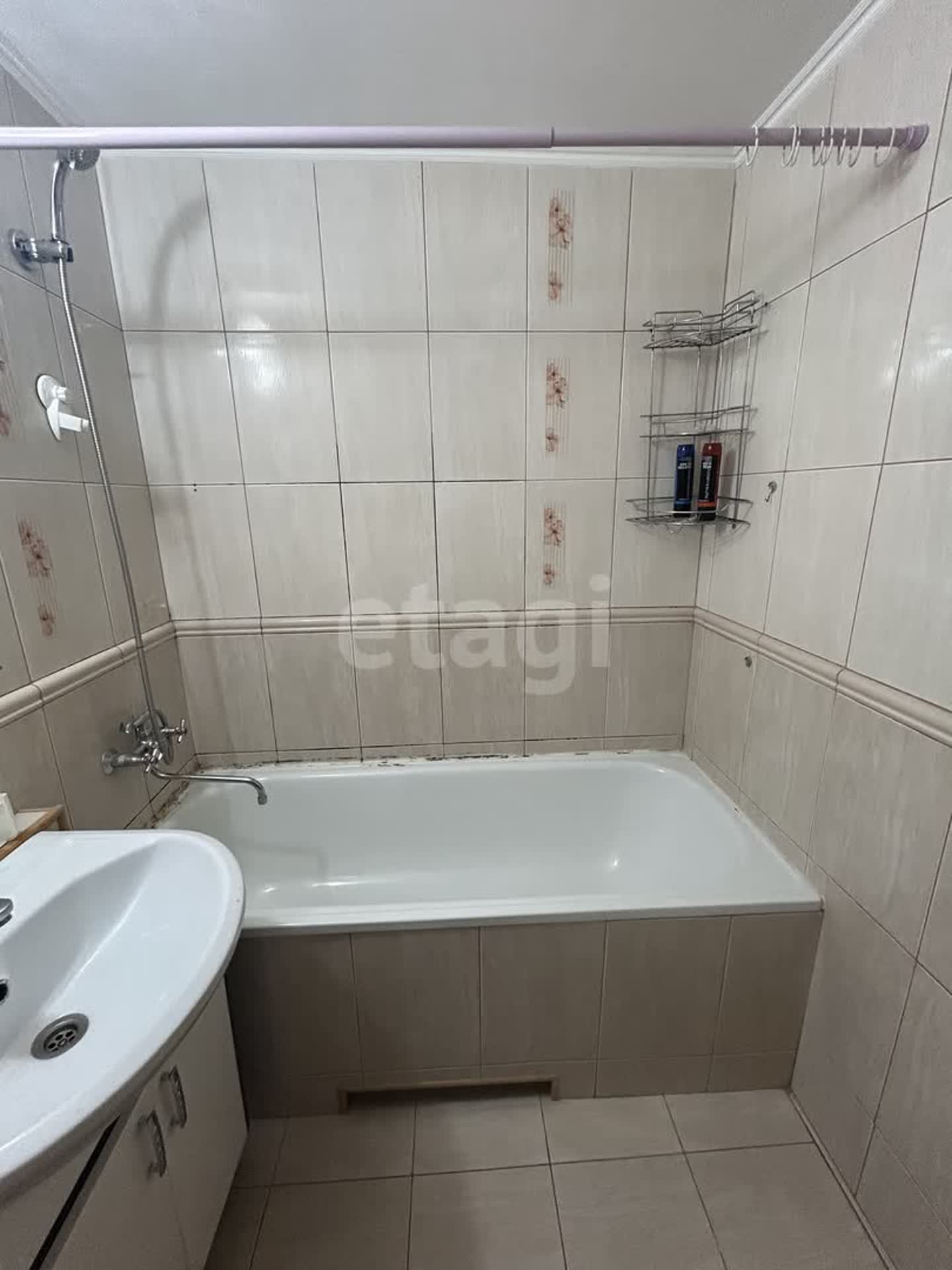 Продажа 3-комнатной квартиры, Южно-Сахалинск, Сахалинская область,  Южно-Сахалинск